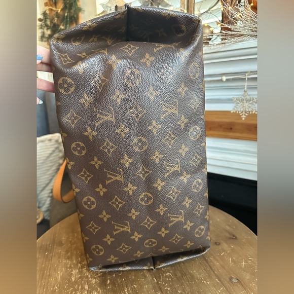 Louis Vuitton All In MM Monogram - Picture 5 of 14